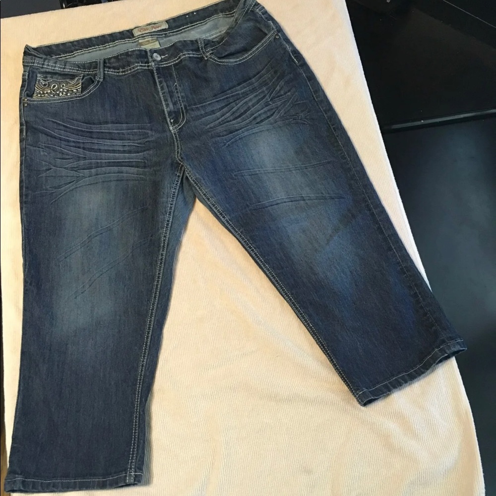 elite Jean capris